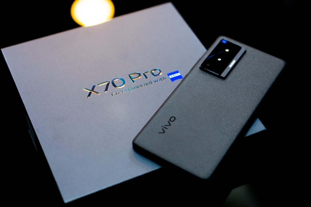 VIVO X70 Pro